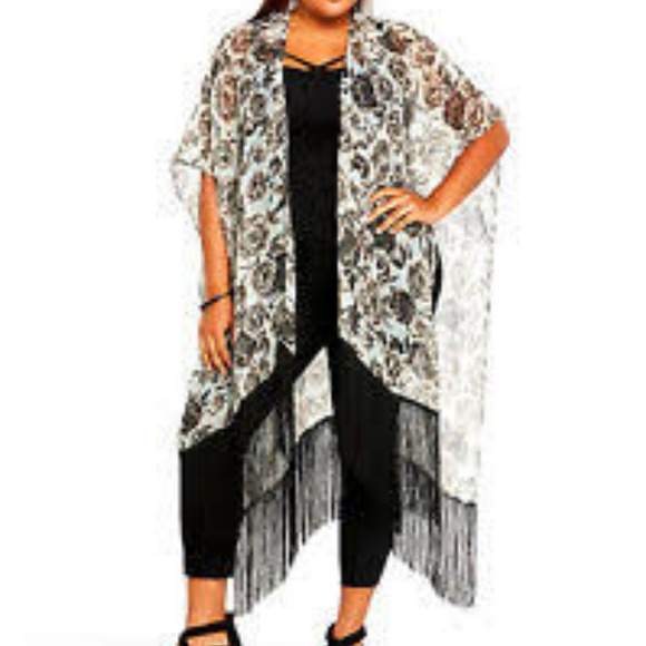 torrid Jackets & Blazers - TORRID ROSE FRINGE CONCERT FESTIVAL KIMONO WRAP